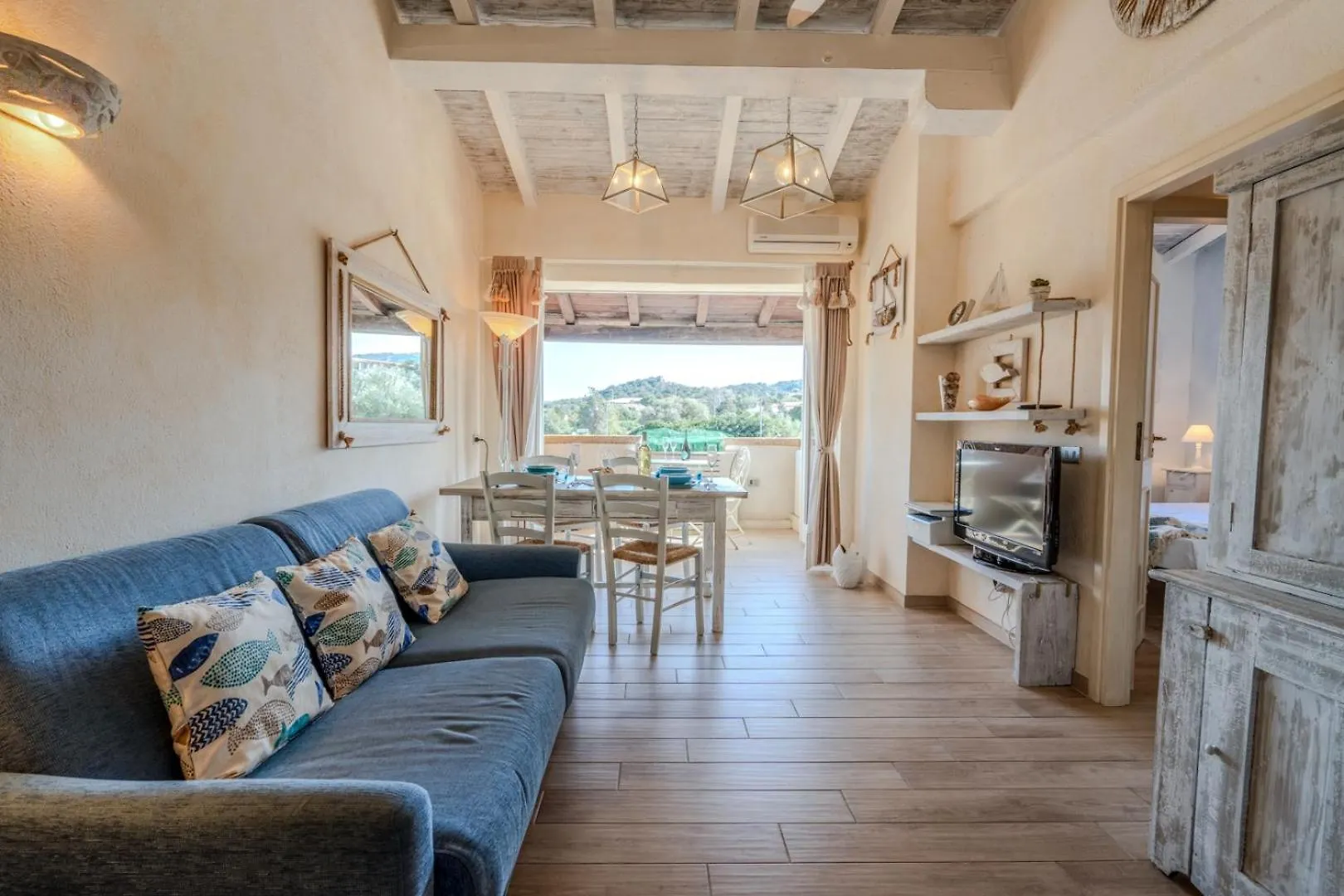 Porto RotondoComfort In Centro Con Piscina, A/C דירה פורטו רוטונדו